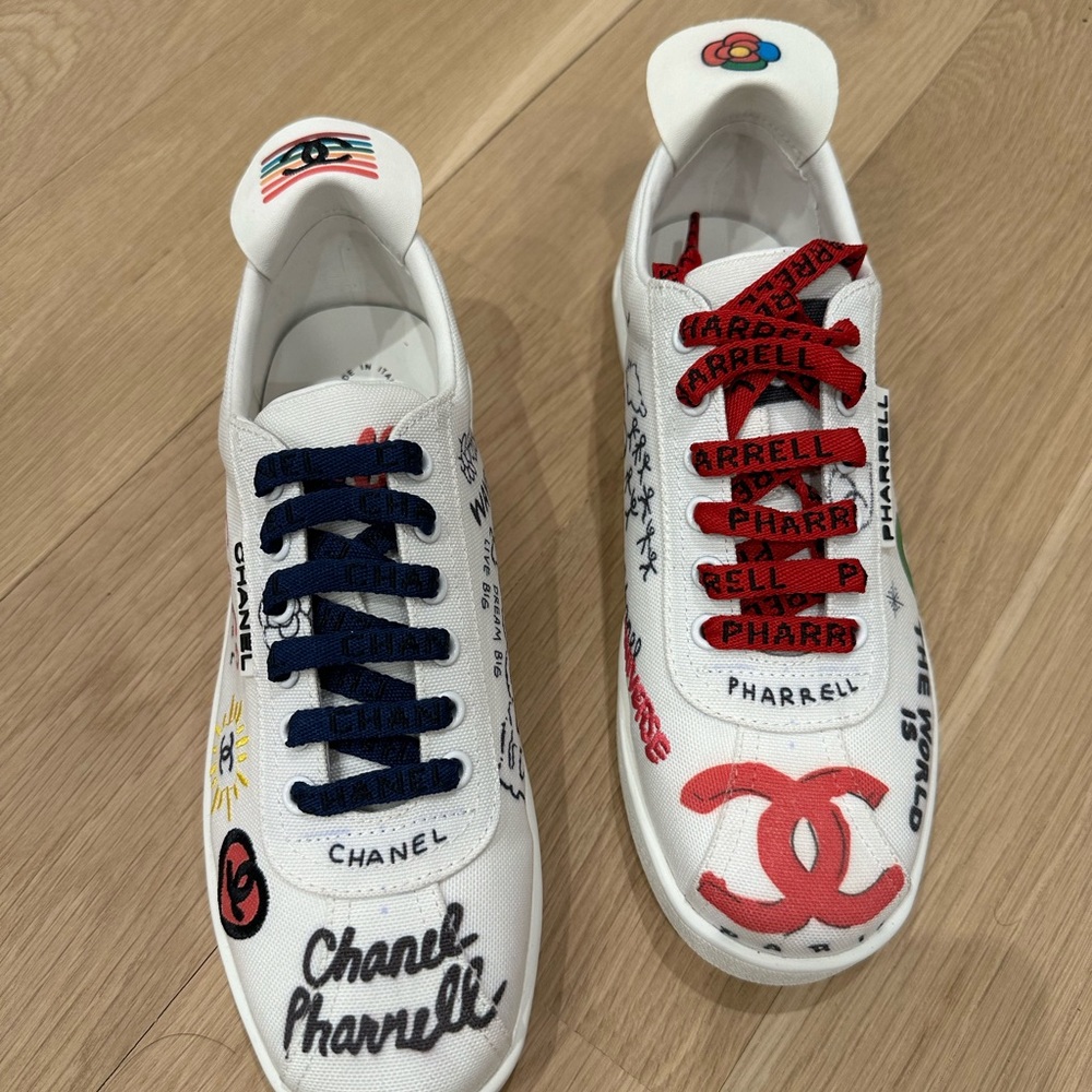 limited edition sneakers size 38 new never worn